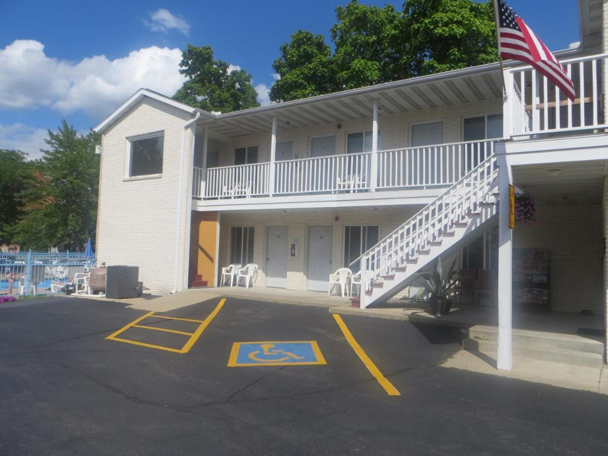 Starlite Motel Wisconsin Dells Exterior foto